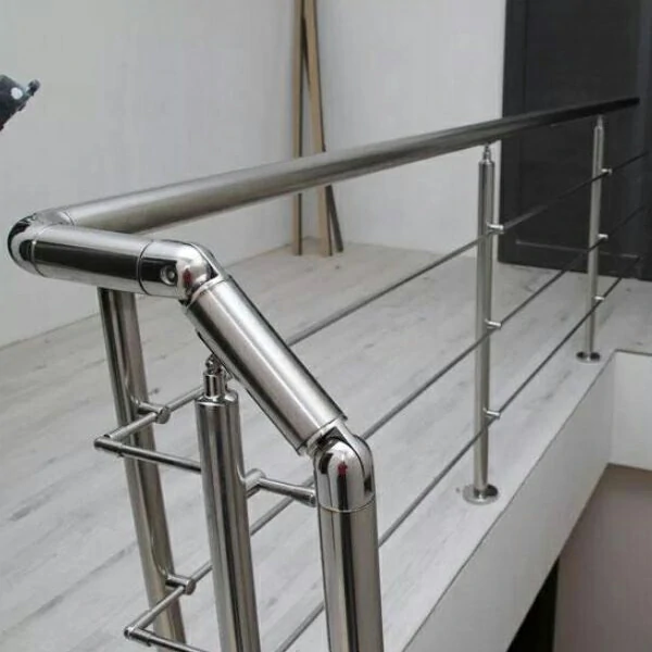 Handrail to Post Connector Application