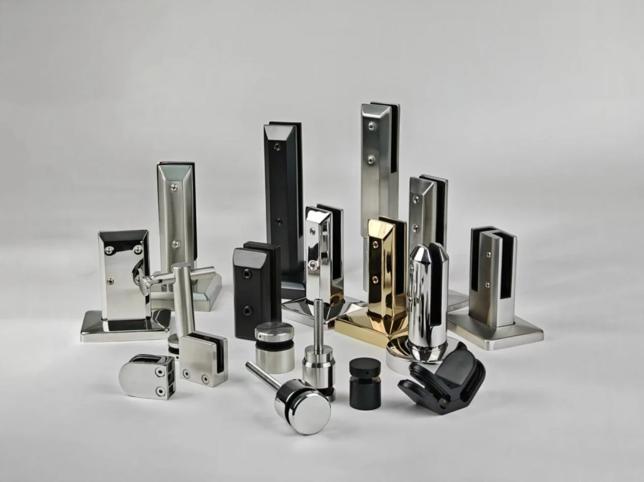 Aleader’s glass hardware